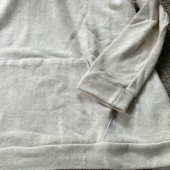 Top - Picture 2 of 5